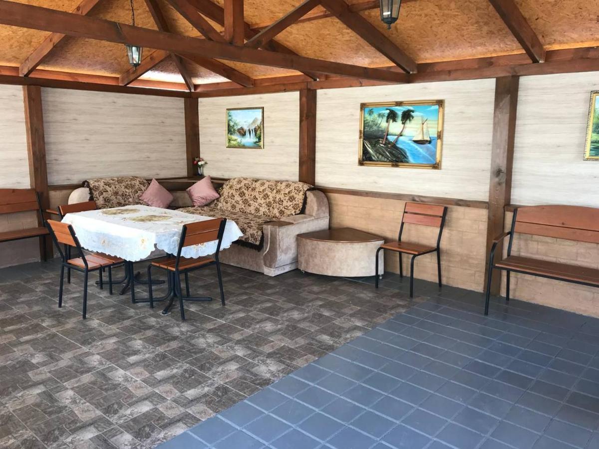 Гостевой Дом ,Breeze Czarnomorsk Zewnętrze zdjęcie